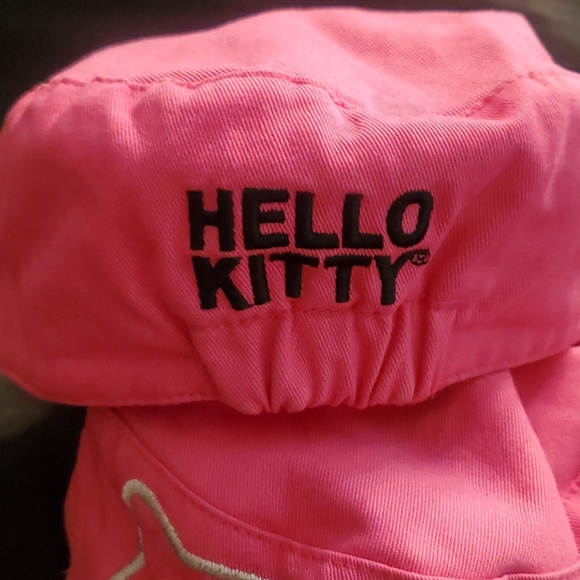 2 Vintage Hello Kitty Little Girl Hats! Size 4-16 - Picture 4 of 10